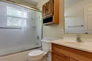750 Jungs Station Rd, Saint Charles, MO 63303 - Photo 17