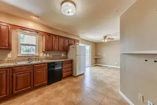 750 Jungs Station Rd, Saint Charles, MO 63303 - Photo 11