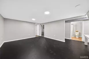 860 Loekes Dr, Florissant, MO 63031 - Photo 19