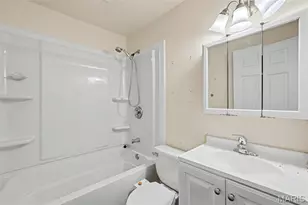 11108 Bernice Ave, Saint Ann, MO 63074 - Photo 13