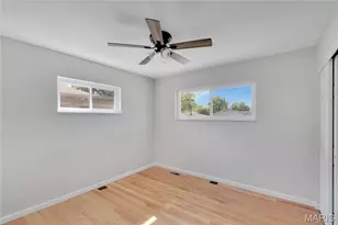 1592 Mendell Dr, University City, MO 63130 - Photo 19