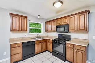 11879 Galba Dr, Florissant, MO 63033 - Photo 5