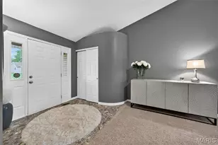 614 S Carolina Ct, Saint Charles, MO 63303 - Photo 7