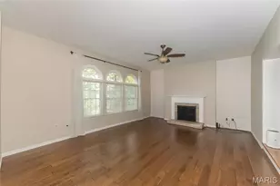18133 Edgewood Circle, Wildwood, MO 63038 - Photo 9