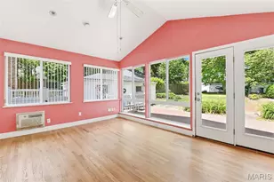 7227 El Moro Ave, Richmond Heights, MO 63117 - Photo 13