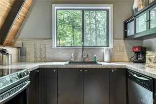 1716 Sonnenblick Dr, Innsbrook, MO 63390 - Photo 7