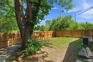 1 Oxford Pl, Saint Charles, MO 63301 - Photo 31