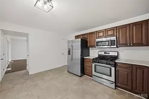 3175 Harness Dr, Florissant, MO 63033 - Photo 9