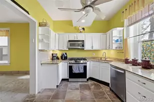 7507 Virginia Ave, Saint Louis, MO 63111 - Photo 21