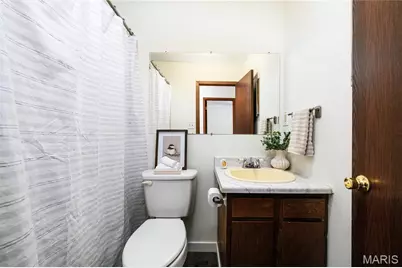 3710 Berger Avenue, Saint Louis, MO 63109 - Photo 17