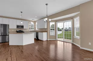 340 Cambridgeshire Ct, Saint Peters, MO 63376 - Photo 11