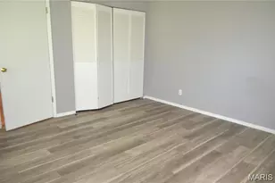 9578 Breckenridge Rd, Breckenridge Hills, MO 63114 - Photo 11