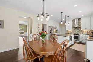 723 Hawk Run Dr, O'Fallon, MO 63368 - Photo 7