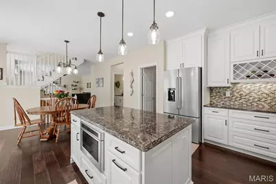 723 Hawk Run Drive, O'Fallon, MO 63368 - Photo 11
