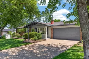 1122 King Carey Dr, Saint Louis, MO 63146 - Photo 3