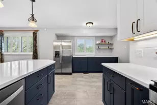 1122 King Carey Dr, Saint Louis, MO 63146 - Photo 17