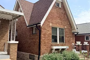 3829 Burgen Ave, Saint Louis, MO 63116 - Photo 3