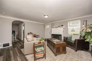 2217 Hood Ave, Overland, MO 63114 - Photo 7