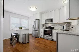 986 Glenbrook Ave, Glendale, MO 63122 - Photo 9