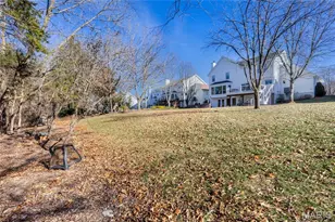 752 Charleston Oaks Dr, Ballwin, MO 63021 - Photo 41
