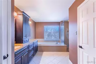 752 Charleston Oaks Dr, Ballwin, MO 63021 - Photo 21