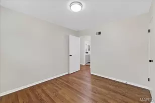 1621 Mowbry Ln, Saint Louis, MO 63136 - Photo 13