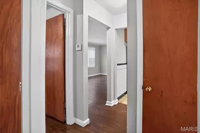10428 Ashbrook Drive, Saint Louis, MO 63137 - Photo 29