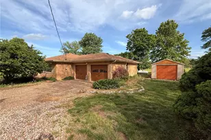 2210 S Hwy 94, Defiance, MO 63341 - Photo 21