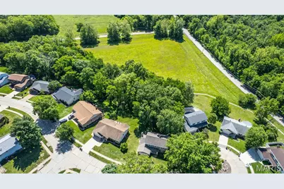 6564 Suson Woods Drive, Saint Louis, MO 63128 - Photo 27