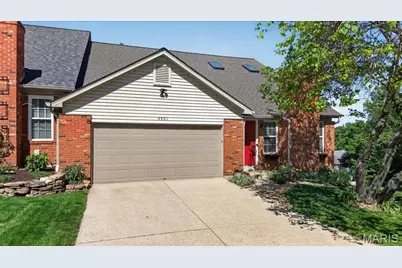 2401 Balaji Court, Ballwin, MO 63011 - Photo 5