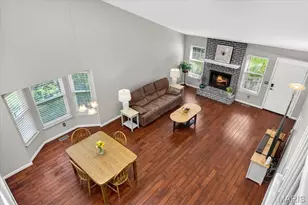 2401 Balaji Ct, Ballwin, MO 63011 - Photo 11