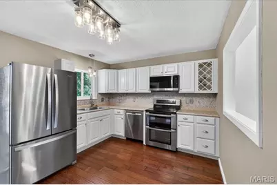 2401 Balaji Court, Ballwin, MO 63011 - Photo 13