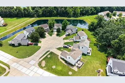11 Hampshire Court, Lake Saint Louis, MO 63367 - Photo 57