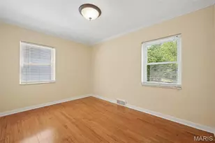 9743 Tesson Ferry Rd, Saint Louis, MO 63123 - Photo 7
