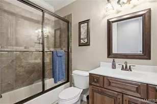 528 Elm Creek Dr, Wentzville, MO 63385 - Photo 33