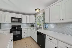 3636 Whispering Ridge Ln, Saint Louis, MO 63129 - Photo 29