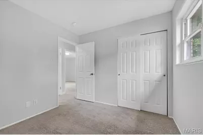 14 Olvera Circle, Florissant, MO 63031 - Photo 11