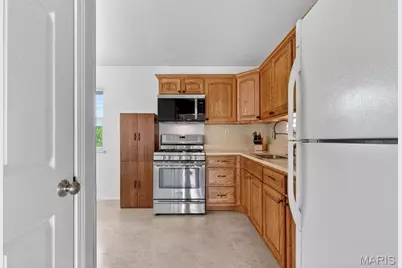 1001 Dorne Drive, Manchester, MO 63021 - Photo 5