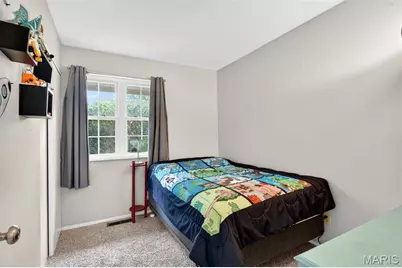 1001 Dorne Drive, Manchester, MO 63021 - Photo 9