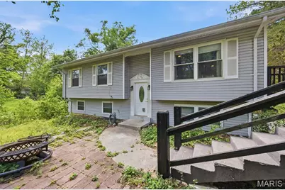 15565 Old Jamestown Road, Florissant, MO 63034 - Photo 1