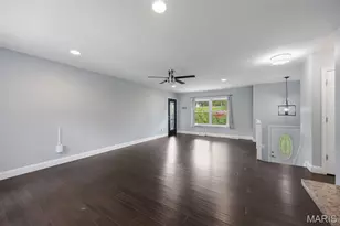 15565 Old Jamestown Rd, Florissant, MO 63034 - Photo 9