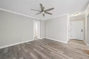 1279 Guelbreth Lane, Saint Louis, MO 63146 - Photo 13