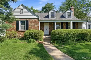 9 Berry Wood Dr, Glendale, MO 63122 - Photo 3