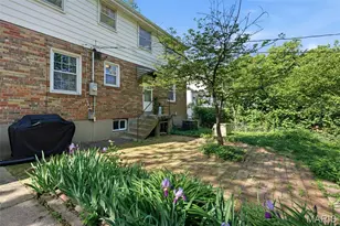 9 Berry Wood Dr, Glendale, MO 63122 - Photo 43