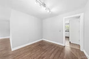 12579 Merrick Dr, Saint Louis, MO 63146 - Photo 9