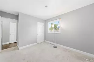12579 Merrick Dr, Saint Louis, MO 63146 - Photo 25