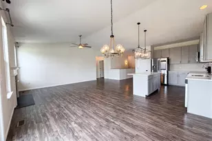 1034 Sweet River Dr, Saint Paul, MO 63366 - Photo 9