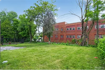 5512 Belridge Court, Saint Louis, MO 63136 - Photo 7