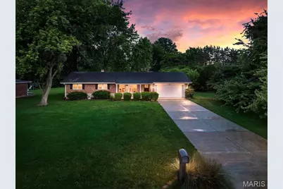10050 Kalinda Lane, Saint Louis, MO 63128 - Photo 1