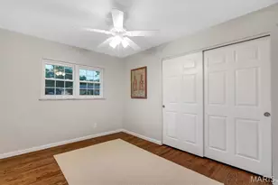 10050 Kalinda Ln, Saint Louis, MO 63128 - Photo 9